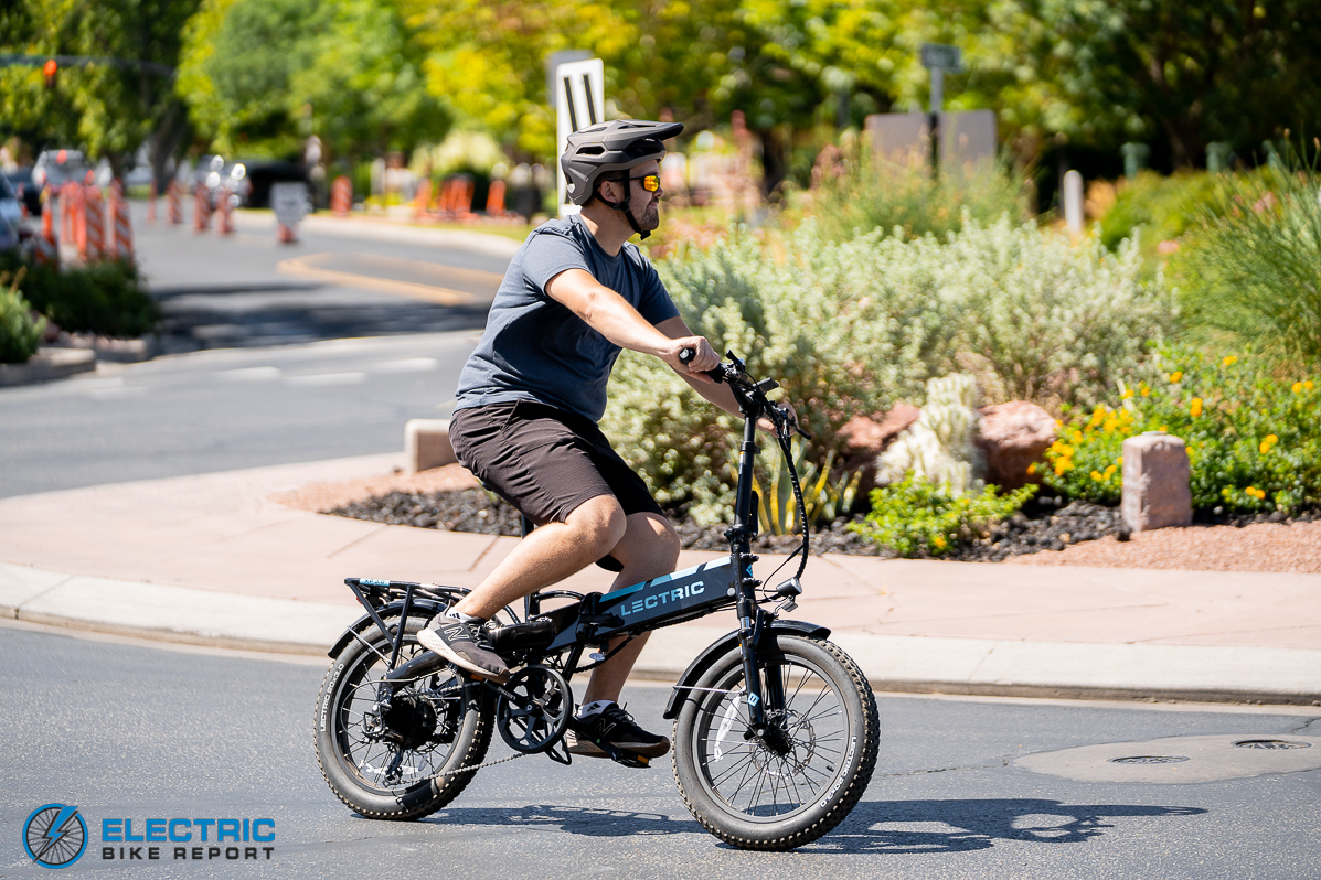 Lectric XP 3.0 E-Bike - using the throttle