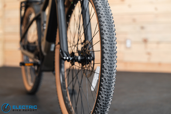 Ride1UP Prodigy V2 tire tread